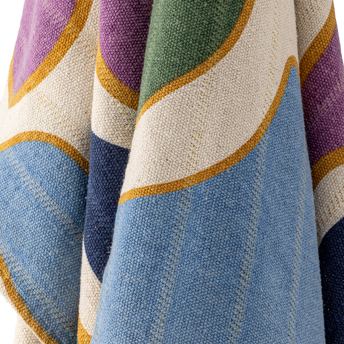 Salacia throw