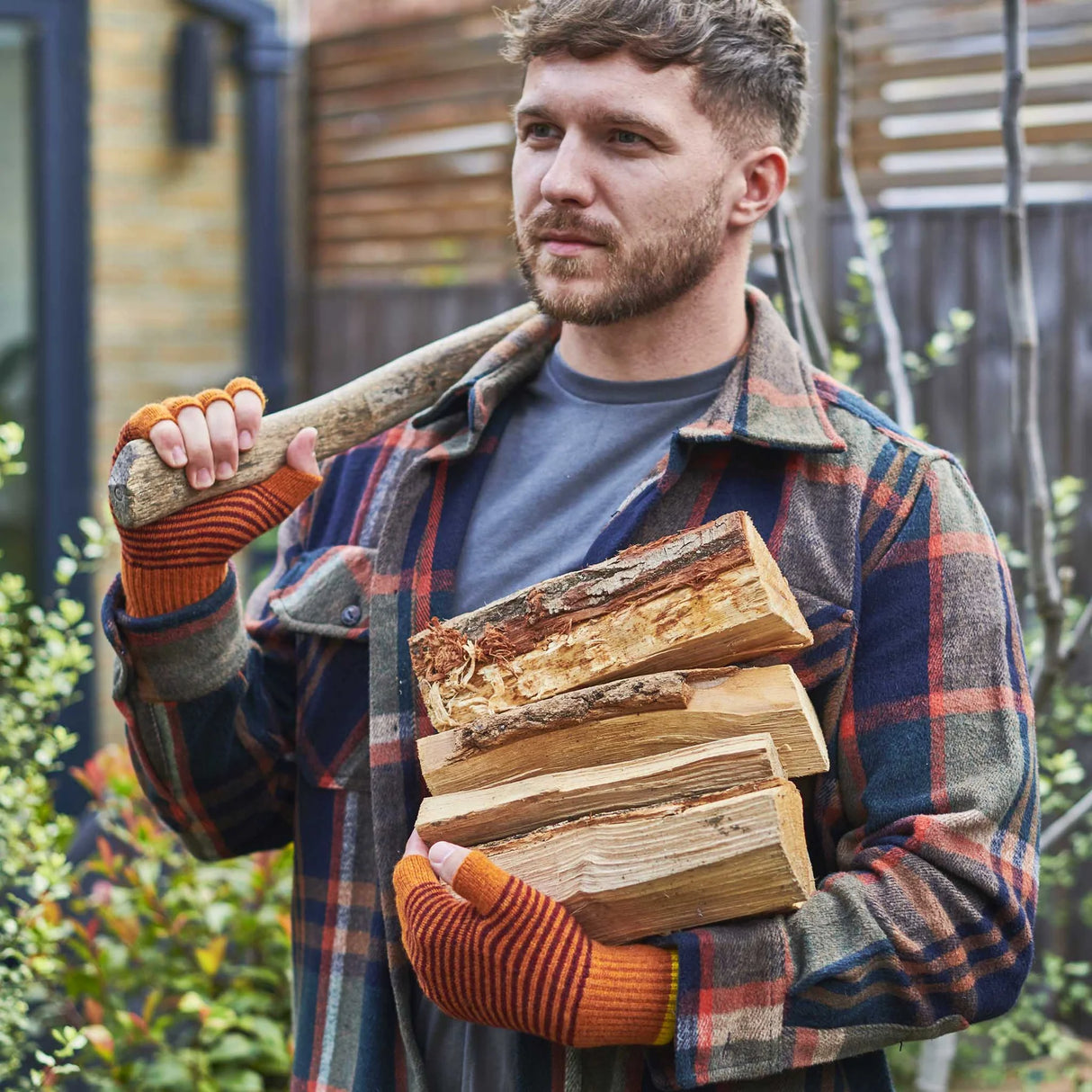 Lambswool fingerless gloves