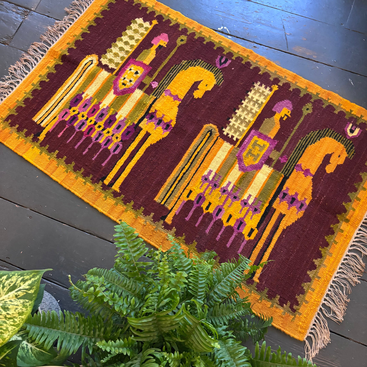 Two knights kilim