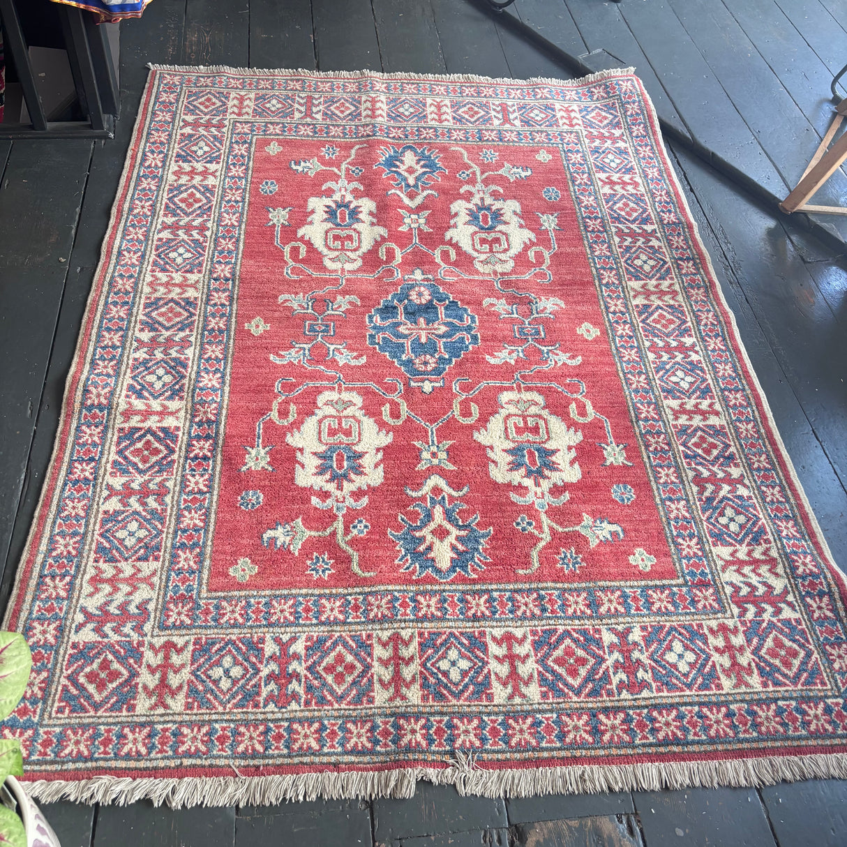 Hand knotted Kazak rug