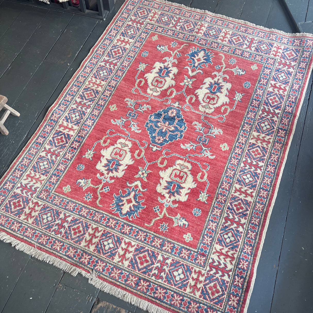 Hand knotted Kazak rug