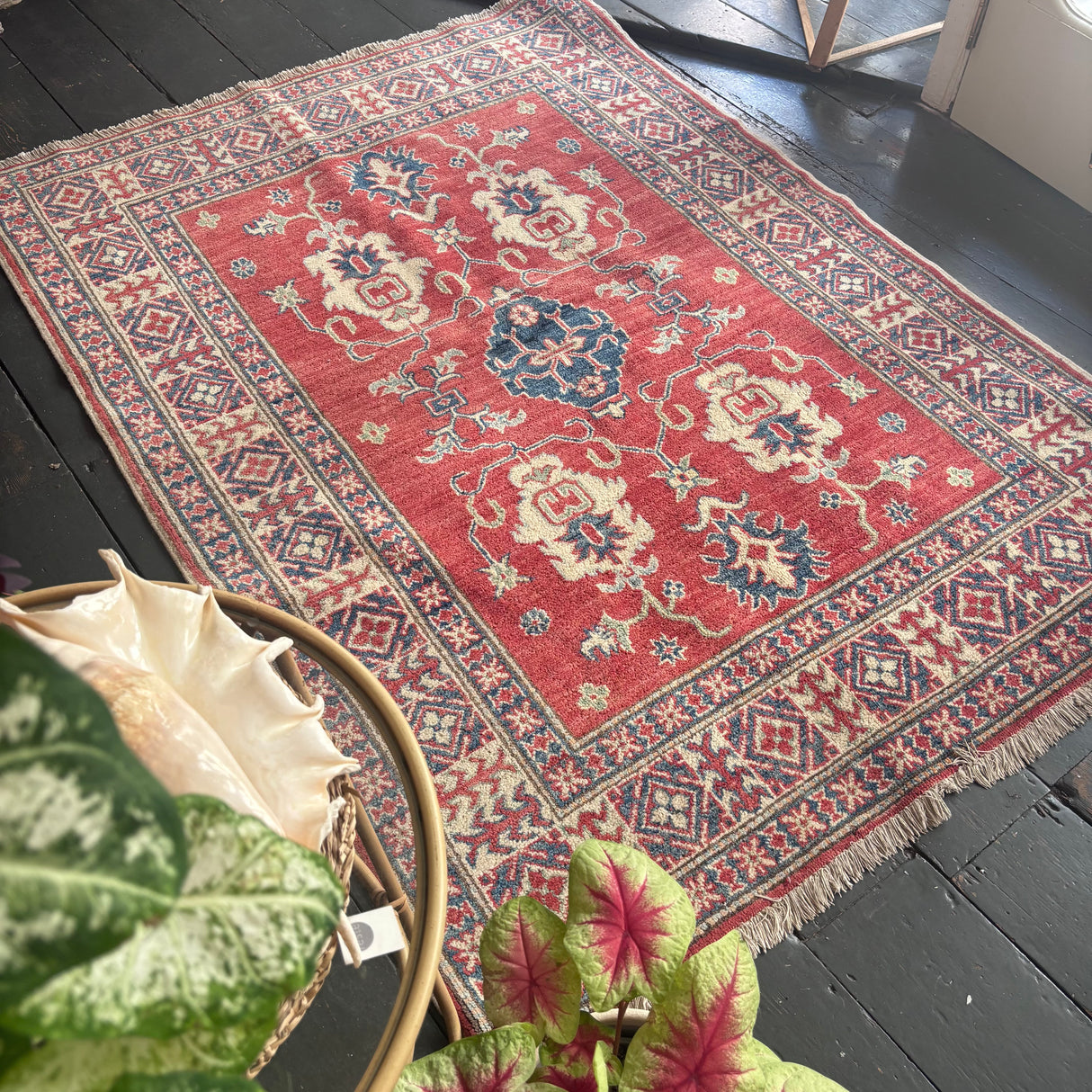 Hand knotted Kazak rug