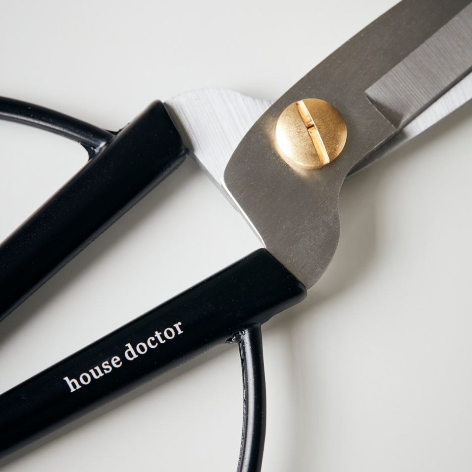 Japanese style scissors