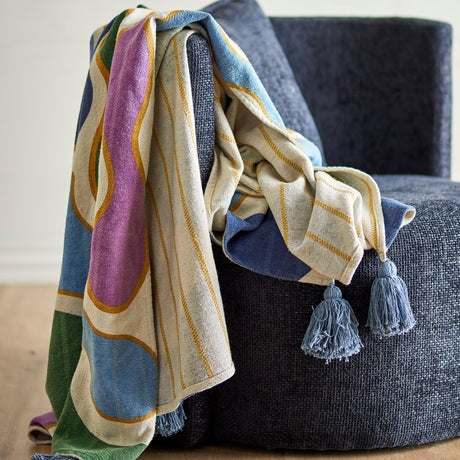 Salacia throw