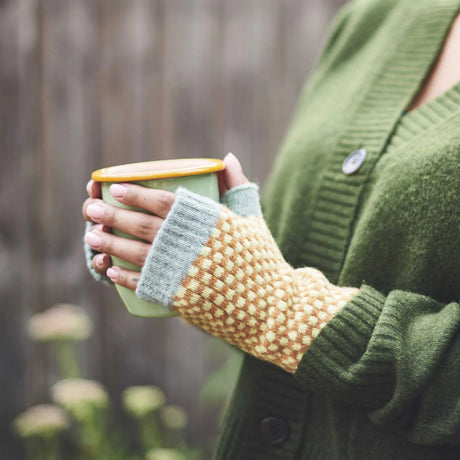 Lambswool wrist warmers