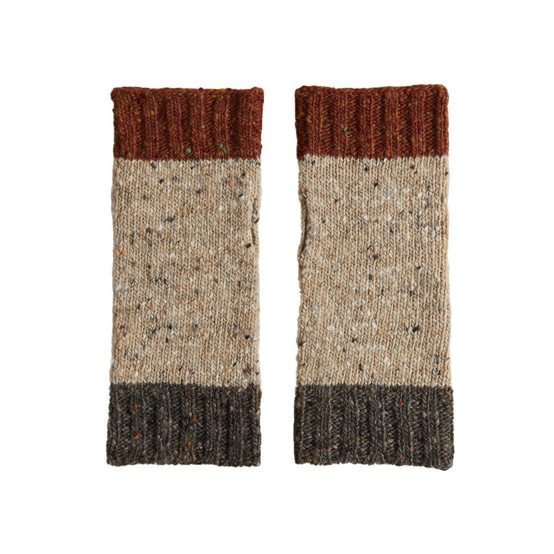 Donegal wool wrist warmers (oat)