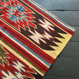 Vintage kilim rug