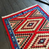 Vintage kilim rug