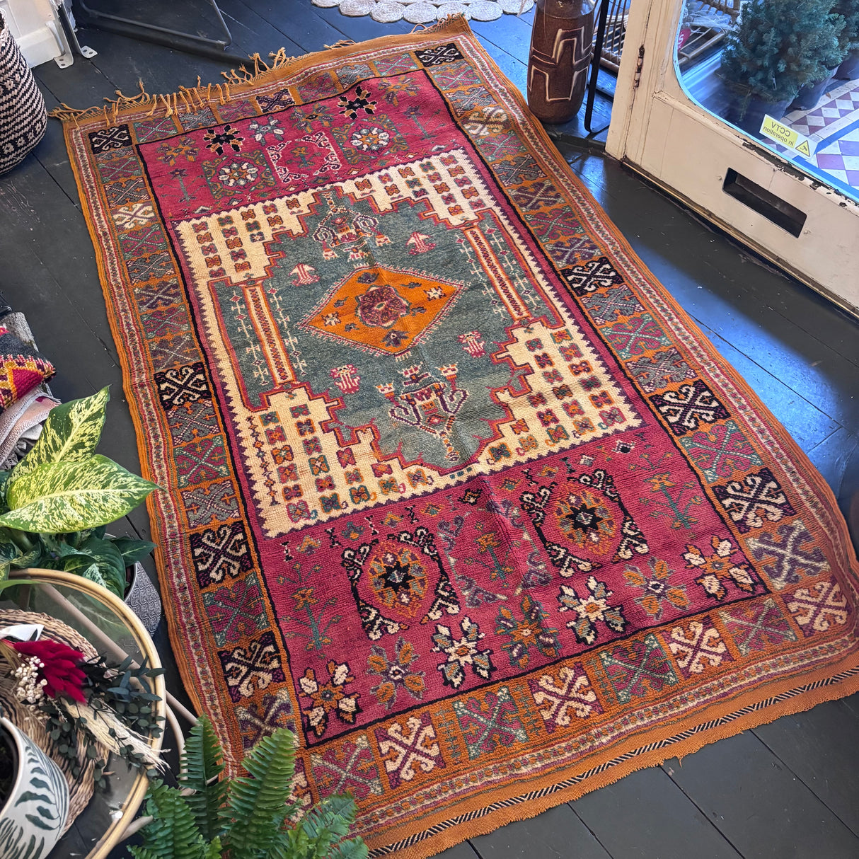 Large vintage Moroccan rug