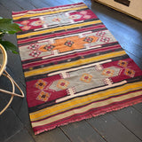 Medallion design Turkish kilim