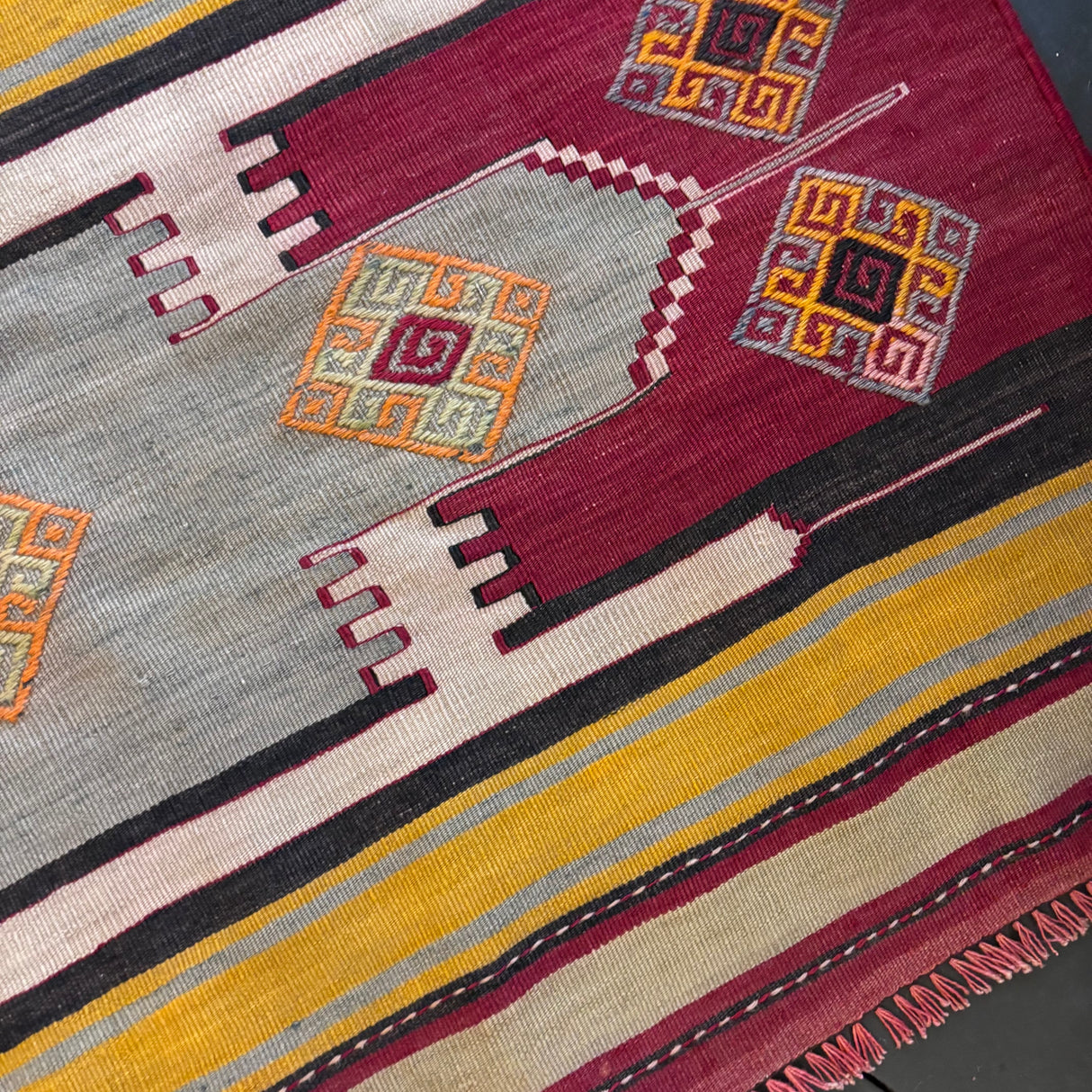 Medallion design Turkish kilim