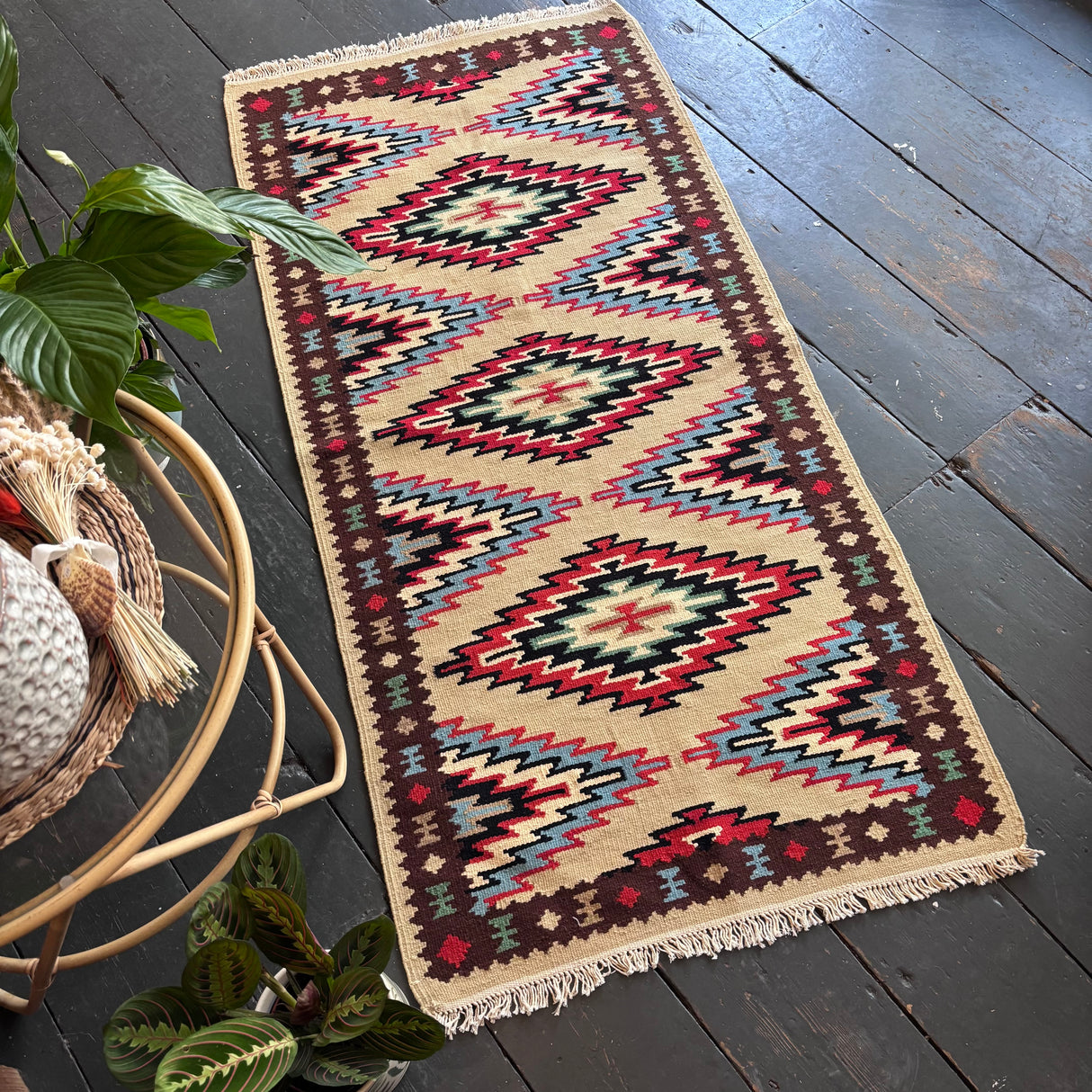 Bright geometric kilim