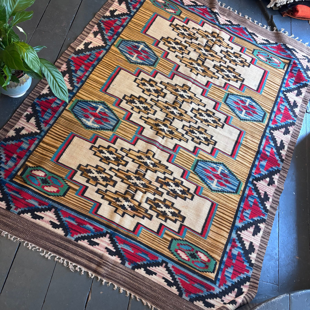Geometric design kilim