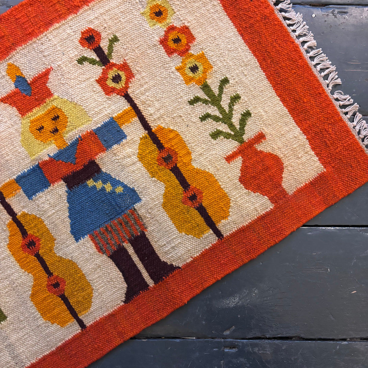 Scandi character rug