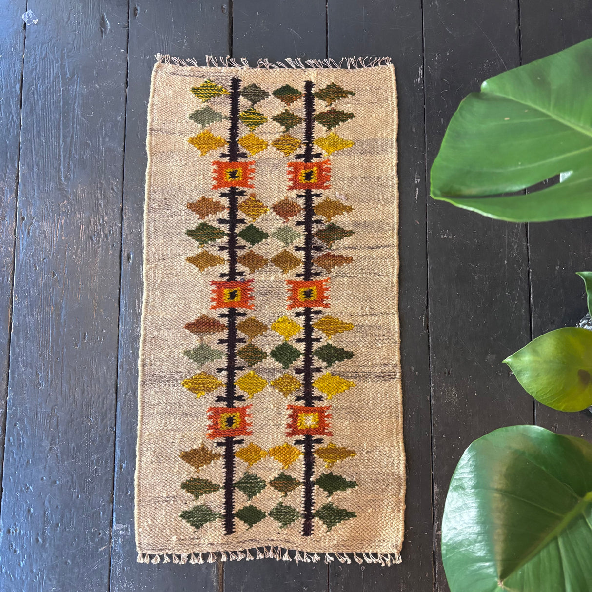 Mini rug/wallhanging (geometric)