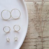 Round flat earrings (brass)